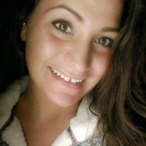 Meet your Posher, Makayla